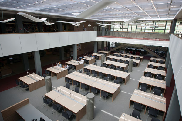 Biblioteka UJK wewnątrz, fot. Paweł Małecki